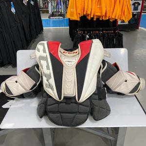 Used CCM Eflex 5.9 Int Small Goalie Chest Protector