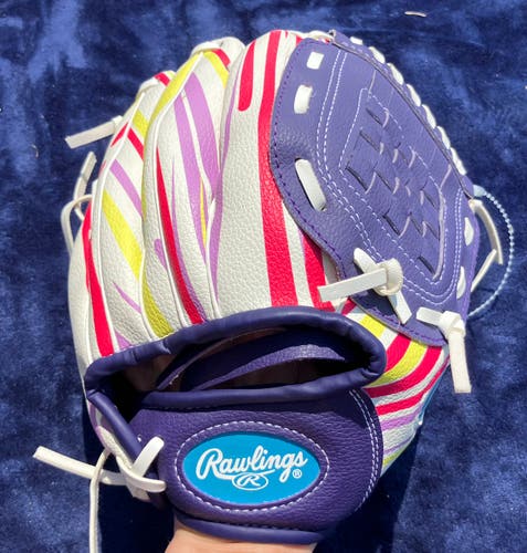 Purple Rawlings Storm RH Softball Glove 10" (Used)