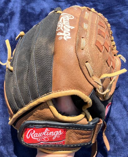 Brown Rawlings Playmaker Series RH Baseball Glove 11" (Used)