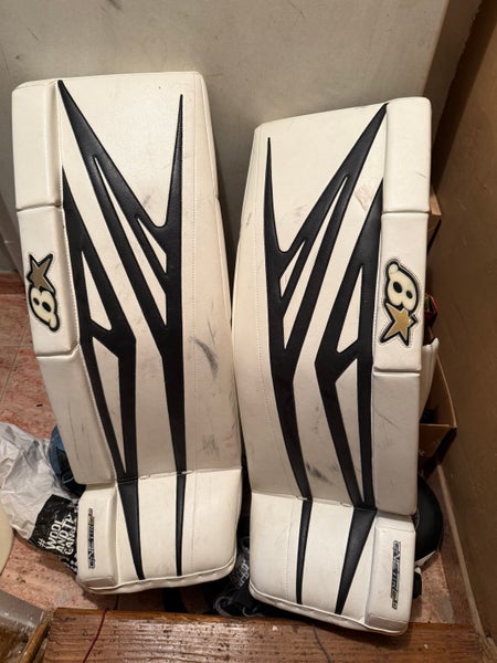 2018 33" Brian's G-Netik 8.0 Goalie Leg Pads (Used)