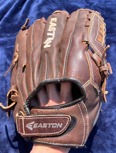 Brown Easton Prowess RH Softball Glove 12.5" (Used)