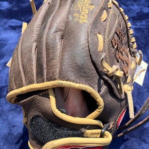 Brown Rawlings Highlight Series RH Baseball Glove 10" (Used)
