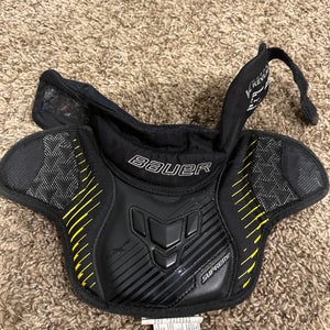 Bauer Goalie Neck Guard - Junior S/M