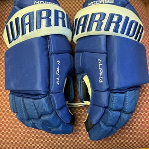 Warrior Alpha Pro Stock Hockey Gloves 13" - Maple Leafs - B