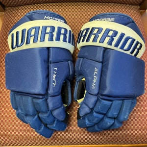 Warrior Alpha Pro Stock Hockey Gloves 13" - Maple Leafs - C