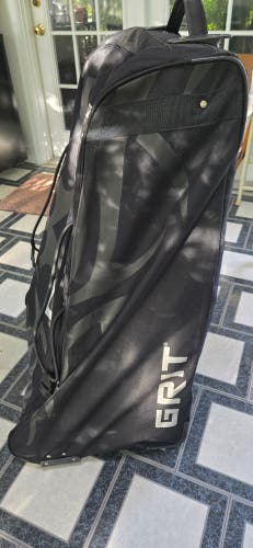 Grit 40" GT4 Sumo Goalie Tower - Senior