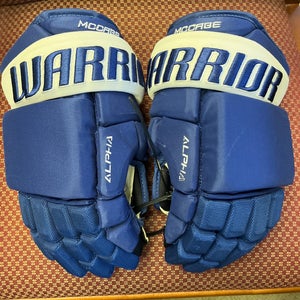 Warrior Alpha Pro Stock Hockey Gloves 13" - Maple Leafs - D
