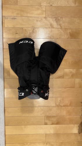 Junior Medium CCM Hockey Pants (Used)