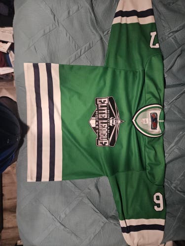 Green Large Adult Unisex Jersey (Used)
