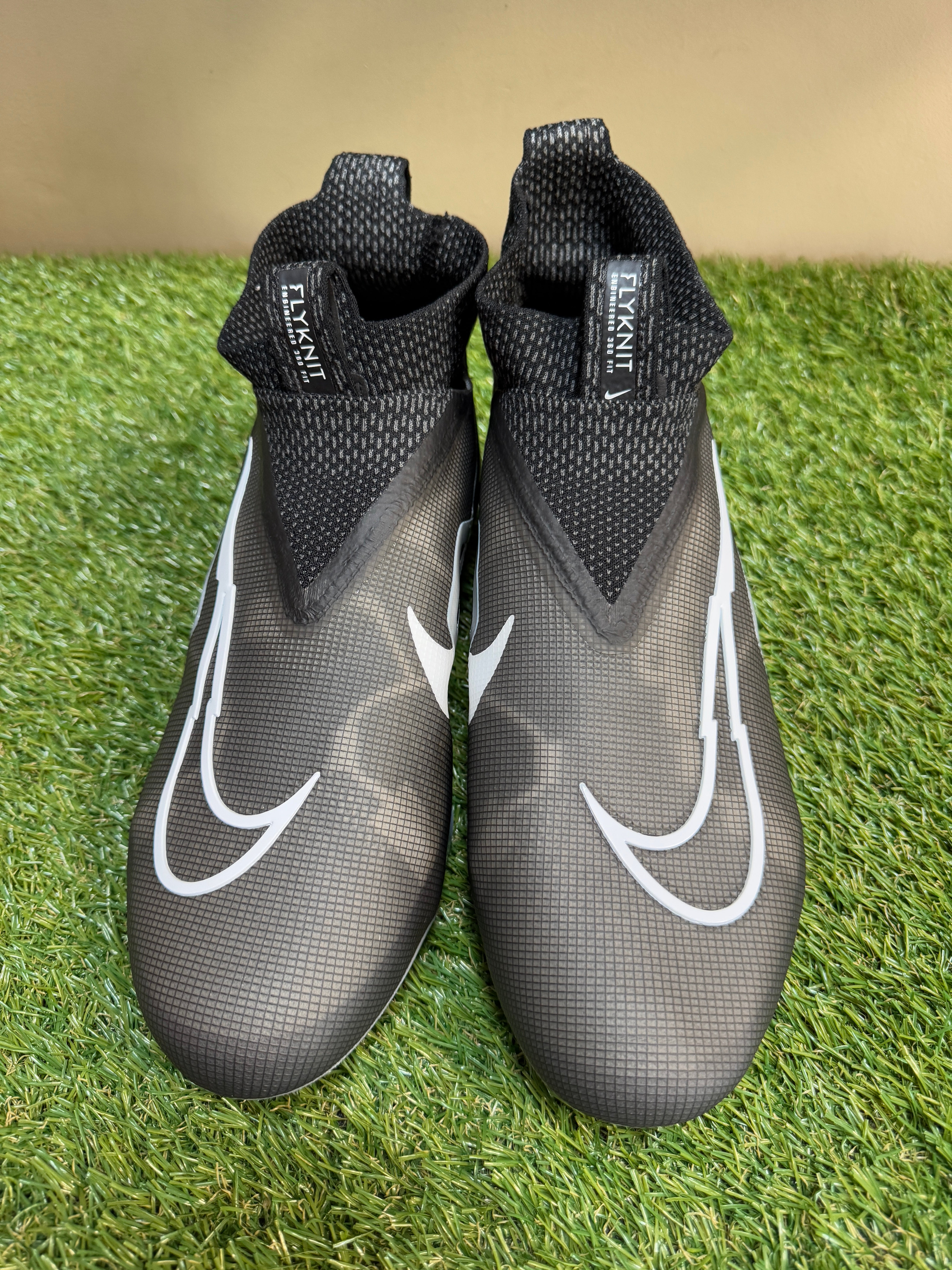 Nike Alpha Menace Pro 3 \
