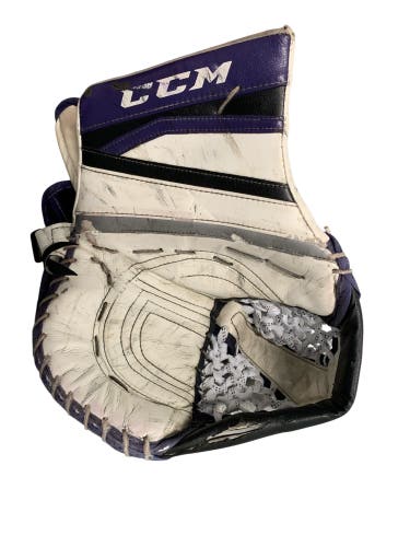 CCM Extreme Flex III Goalie Catch Glove