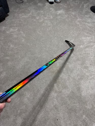 Senior Bauer Proto-R Right Handed Hockey Stick P28 (New)