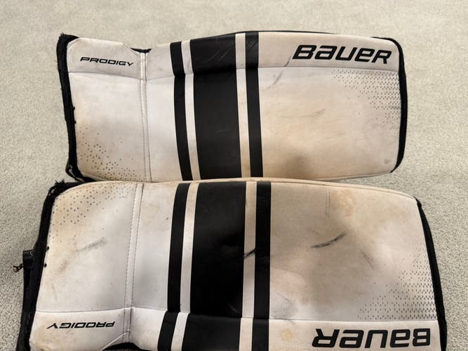 Small Bauer Prodigy Goalie Leg Pads (Used)