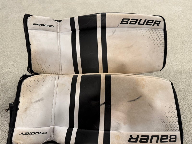 Small Bauer Prodigy Goalie Leg Pads (Used)