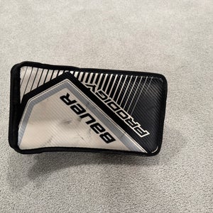 Bauer PRODIGY Blocker 3.0 Regular (Used)