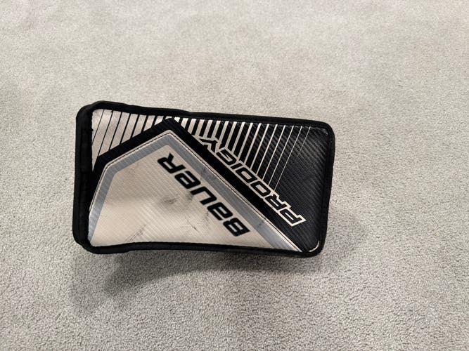 Bauer PRODIGY Blocker 3.0 Regular (Used)