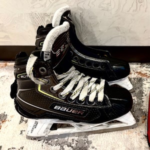 Bauer Elite Hockey Goalie Skates Size 1.5