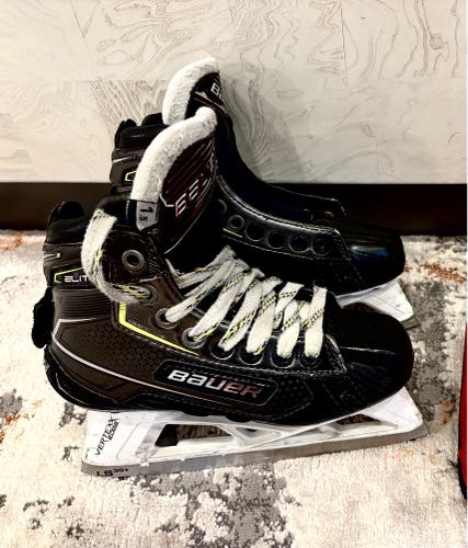 Bauer Elite Hockey Goalie Skates Size 1.5