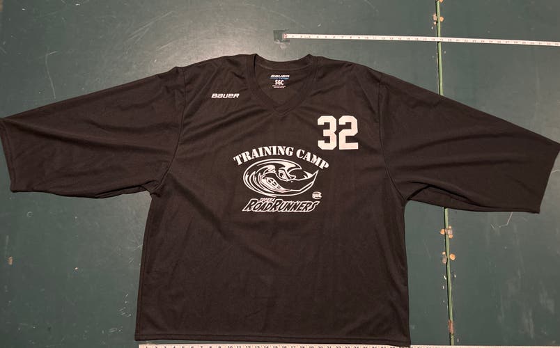 Black Goalie Cut Men's Bauer Jersey (Used)