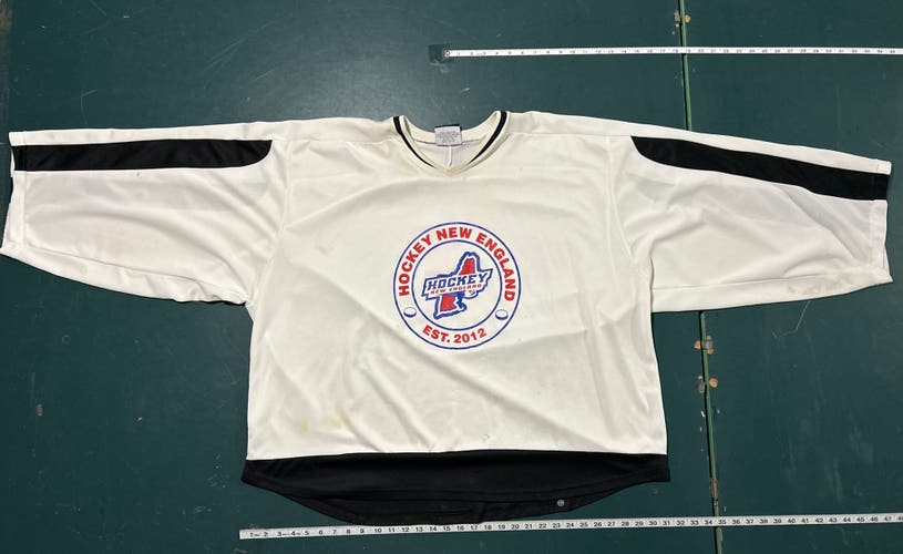 White Goalie Cut Men's K1 Jersey (Used)
