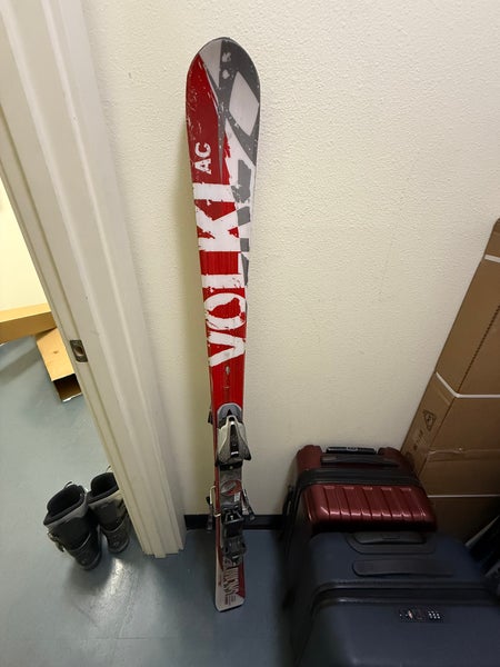 Volkl AC Unlimited 149 cm All Mountain Skis With Bindings (Used)