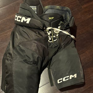 Senior Medium CCM Hockey Pants (Used)