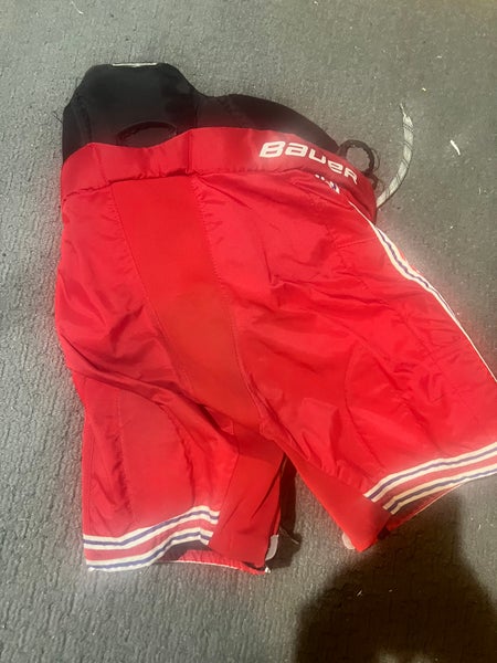 Men's Junior Large Bauer Hockey Pants (Used)