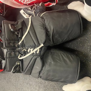 XL Vaughn Goalie Pants Pro Stock (Used)