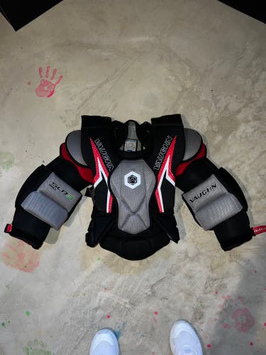 Vaughn SLR3 Pro Goalie Chest Protector (Used)