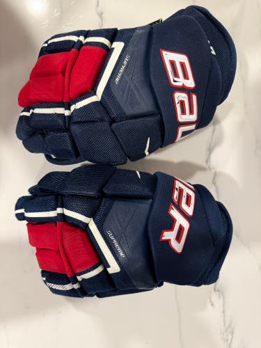 Bauer Supreme Ultrasonic Gloves 14" (Used)