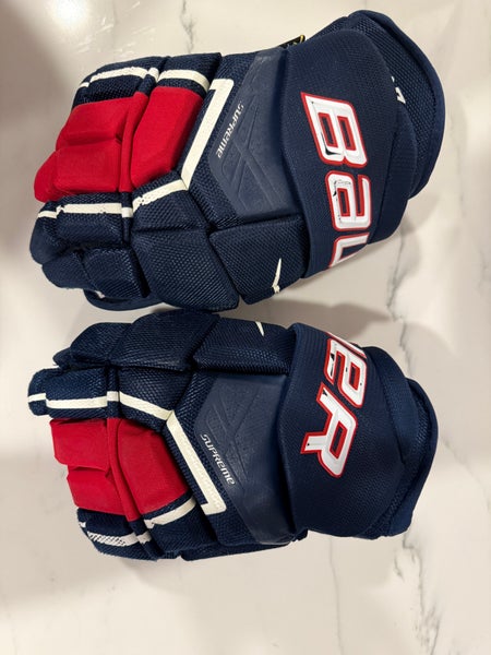 Bauer Supreme Ultrasonic Gloves 14" (Used)