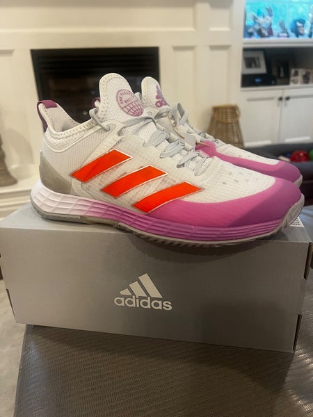 Women's Size M 7.0 (W 8.0) Adidas Tennis Shoes (New)