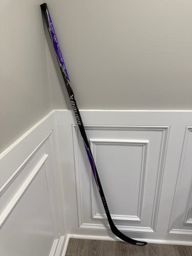 Senior Bauer Vapor FlyLite Right Handed Hockey Stick P92 (New) purple 77 flex