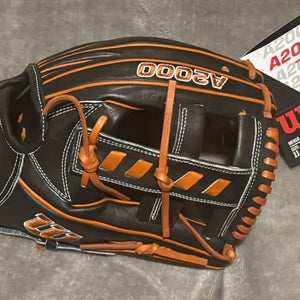 New with Tags Wilson A2000 1716