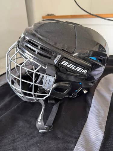 Youth Bauer Prodigy Helmet (Used)