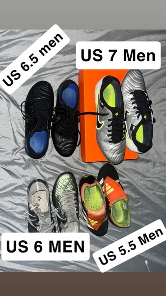 Unisex Size M 7.0 (W 8.0) Nike Trainers Cleats (Used)