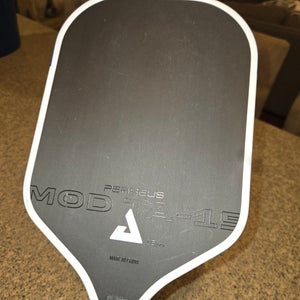 Black JOOLA Perseus Pickleball Paddle (Used)