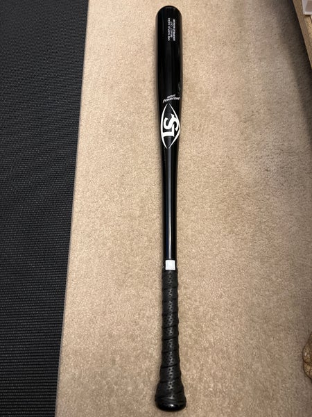 Black Louisville Slugger M9 C243 Maple BBCOR Certified wood Bat (-3) 30 oz 33" (Used)