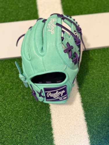 2025 Rawlings Heart of the Hide RH Infield Baseball Glove 11.5" (New)