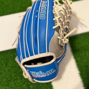 2025 Wilson A2000 RH Infield Softball Glove 12.25" (New)