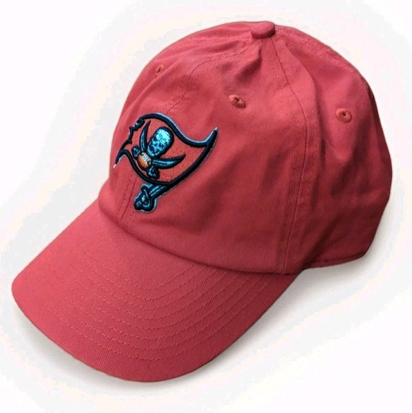 Tampa Bay Buccaneers NFL Red Hat Relaxed Fit Adult Adjustable Buckle Football