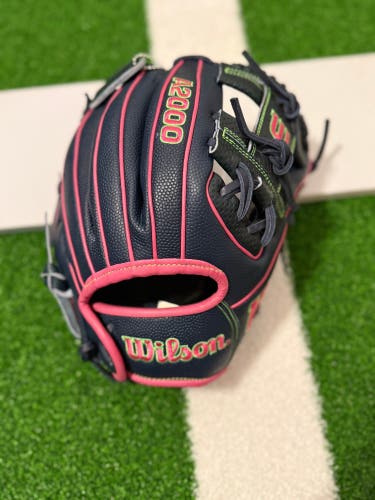2025 Wilson A2000 RH Infield Baseball Glove 11.5" (New)