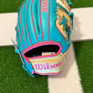 2025 Wilson A2000 RH Infield Baseball Glove 11.5" (New)