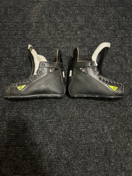 Graf G735 Pro Hockey Skates - Size 5.5R - 3