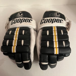 Bruins. Penguins Bauer BDS Gloves 14" (Used) All Leather, Good Original Palms.
