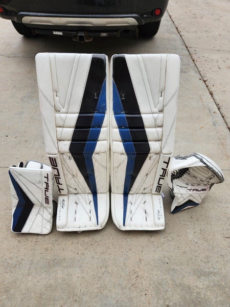 35+1.5" 2023 True Catalyst PX3 Regular Goalie Full Set Pro Stock 580 Glove (Used)