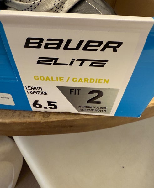 Bauer Elite Hockey Skates Regular Width Size 6.5 (Used)