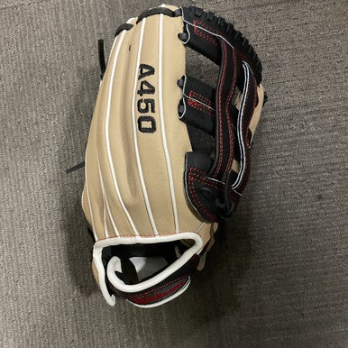 Used Wilson A450 BB/SB Glove RH Throw Brown 12" 11614-S000220659