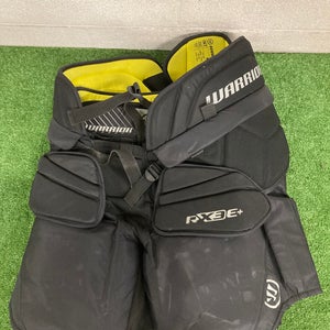 Black Intermediate Medium Warrior Ritual x3 E+ Hockey Goalie Pants (Used)