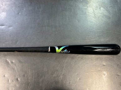 Used Victus JC24 BB/SB Wood Bat 32" 11868-S000065148